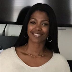 Meet your Posher, Monique